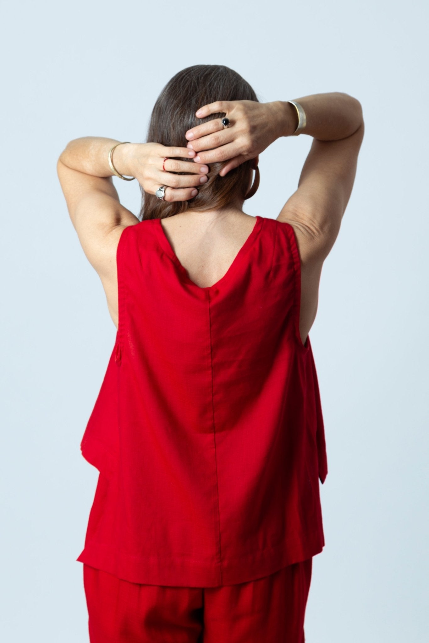 Blusa Trapecio Asimétrica sin manga bambú - Nipaestudio