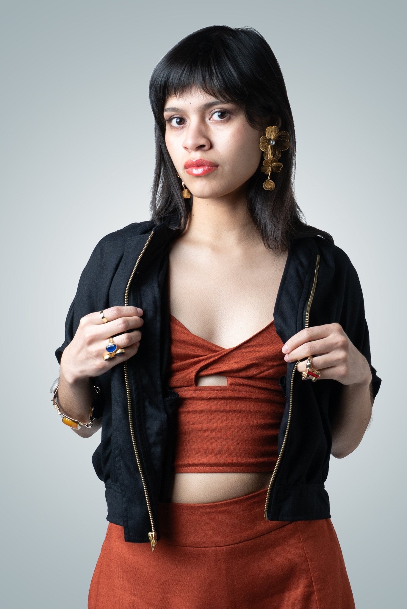 Chamarra bomber manga corta - Nipaestudio