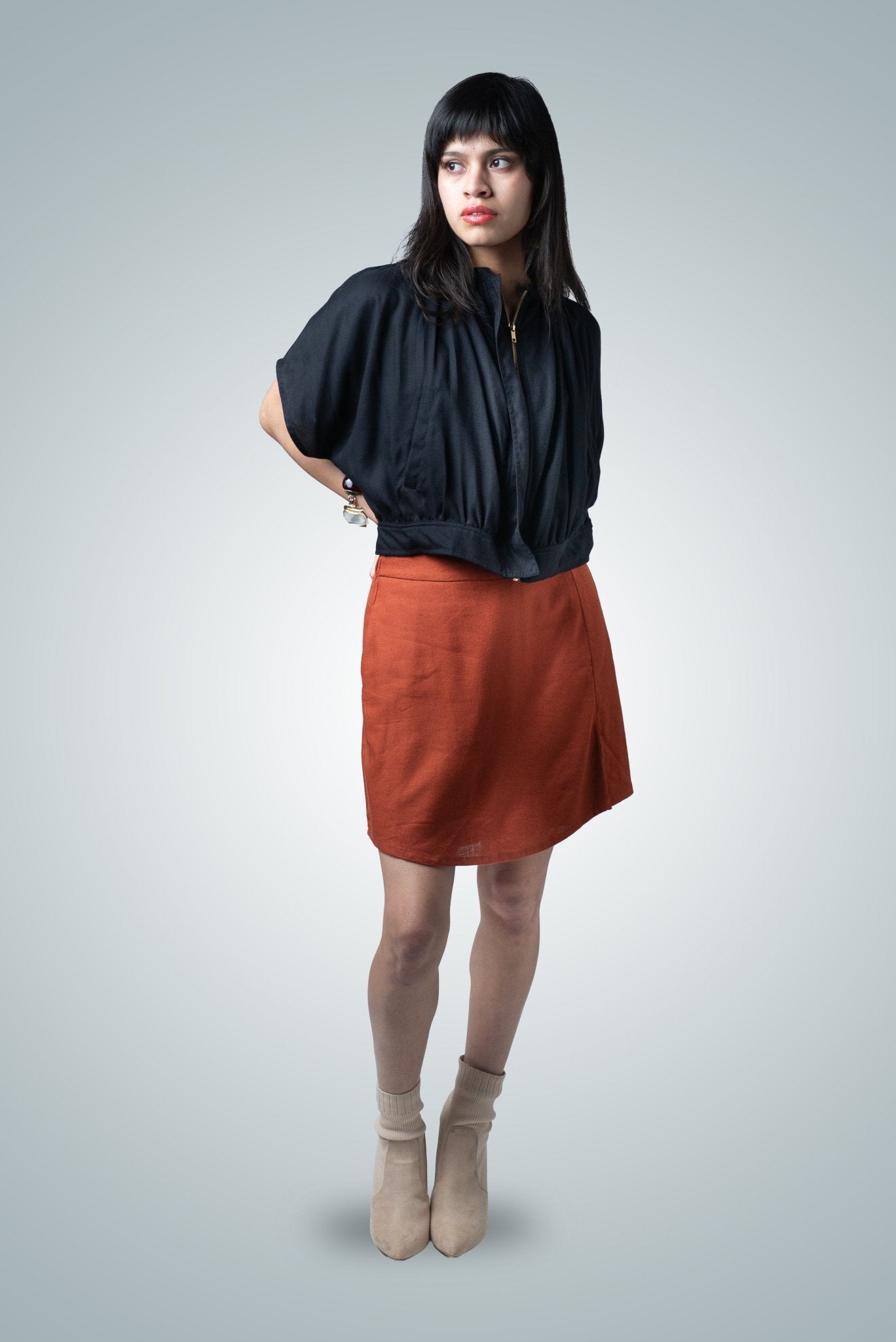 Chamarra bomber manga corta - Nipaestudio